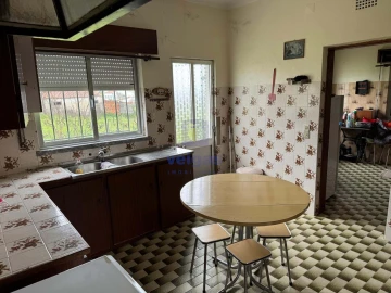 Moradia T4 para Venda em São Pedro de Tomar