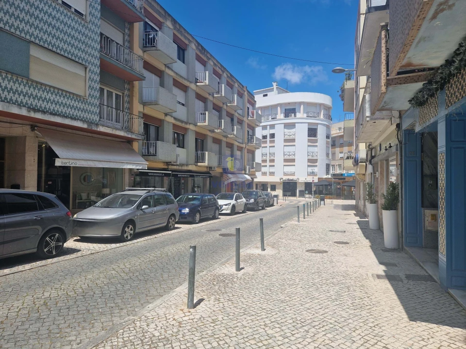 Apartamento T1 para Venda em Caldas da Rainha - Santo Onofre e Serra do Bouro Foto 17
