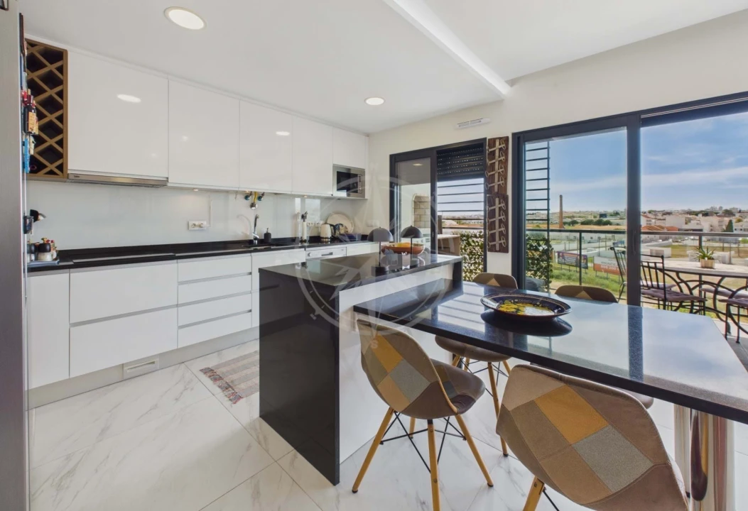 Apartamento T2 para Venda em Tavira (Santa Maria e Santiago) Foto 6