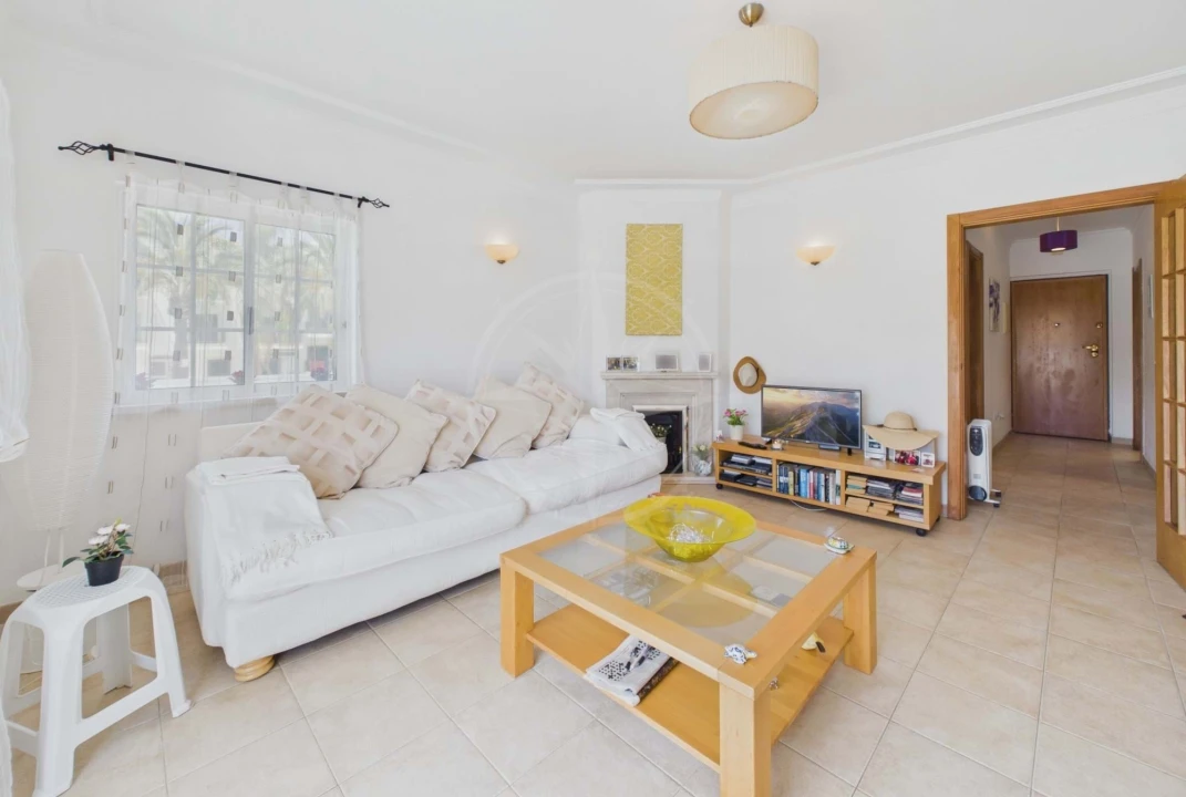 Apartamento T1 para Venda em Conceição e Cabanas de Tavira Foto 3