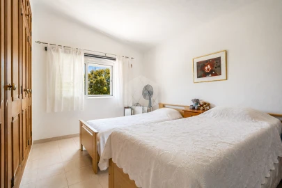 Moradia T6 para Venda em Loule (São Clemente)