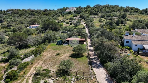 Moradia T6 para Venda em Loule (São Clemente)