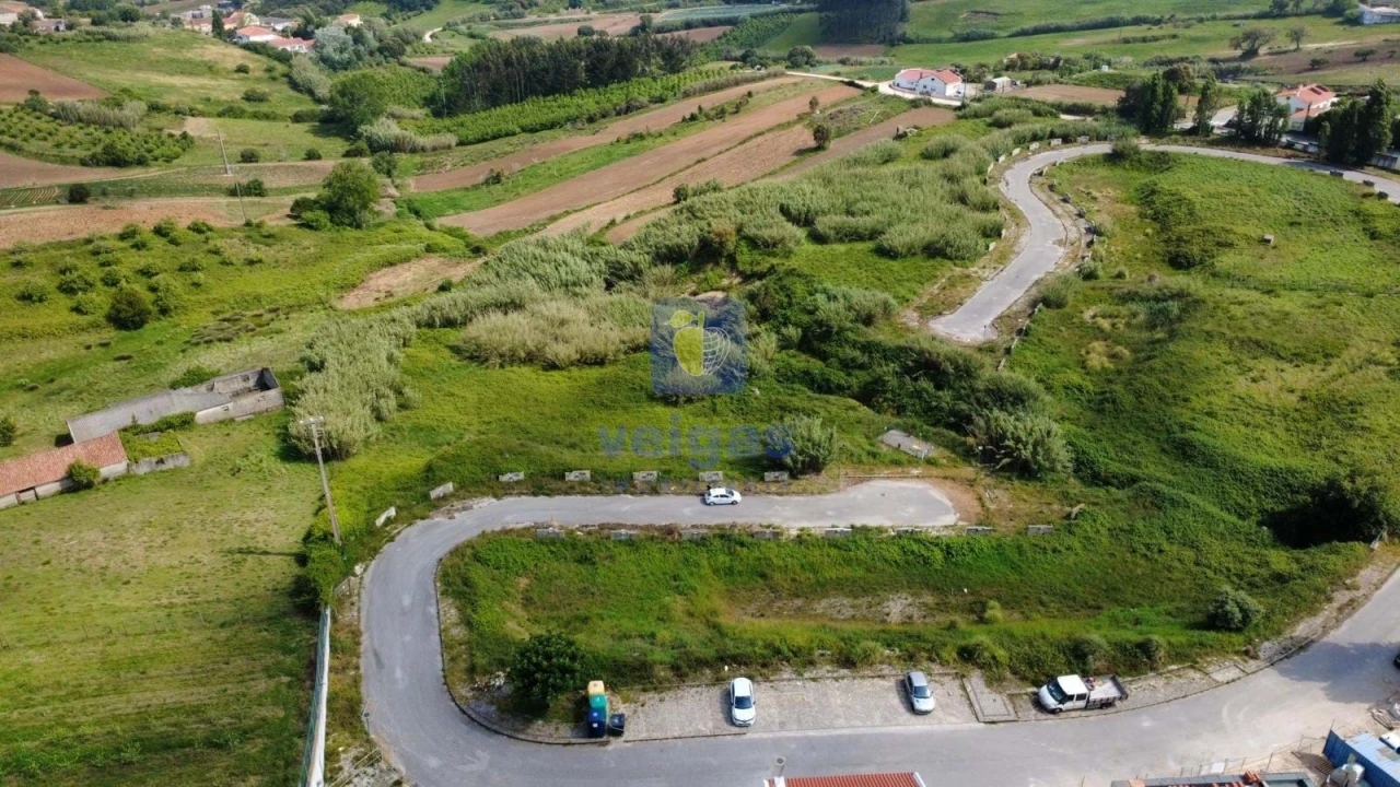 Terreno para Venda em Miragaia e Marteleira Foto 11