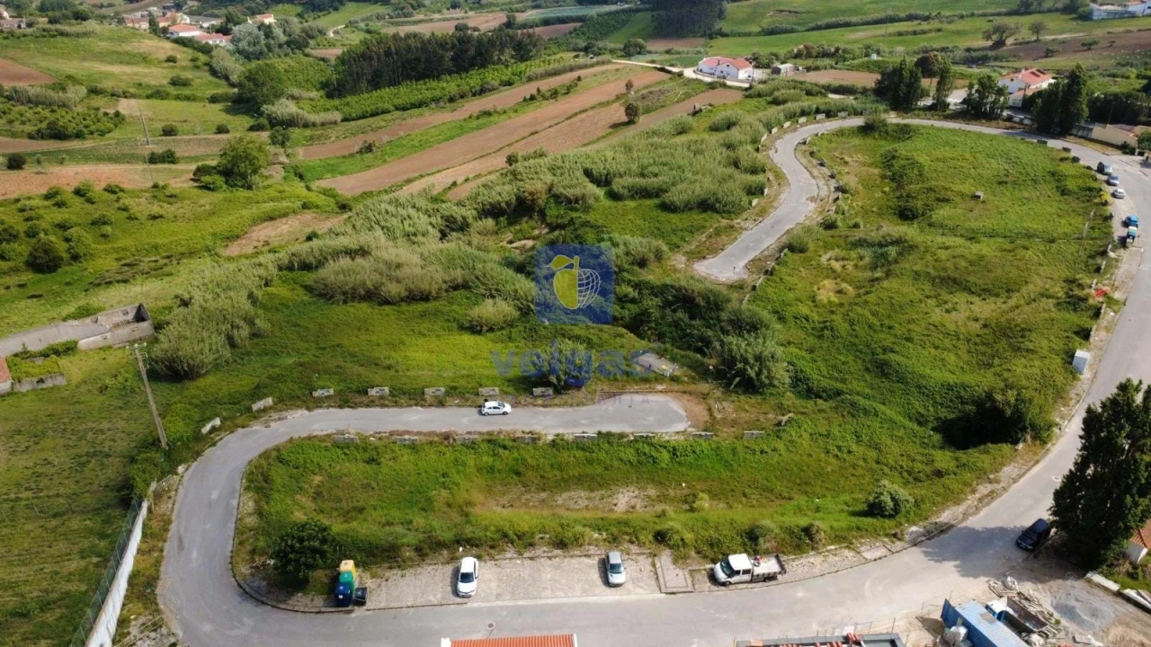 Terreno para Venda em Miragaia e Marteleira Foto 14