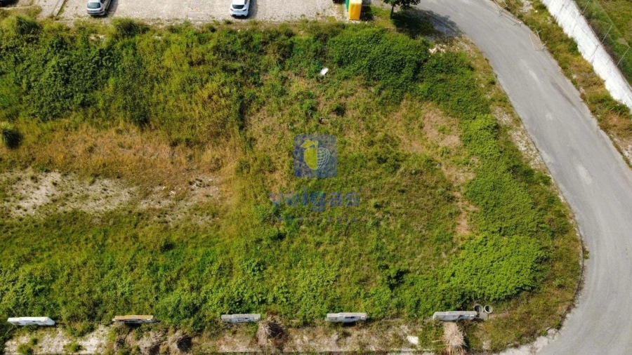 Terreno para Venda em Miragaia e Marteleira Foto 9