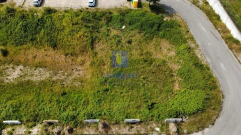 Terreno para Venda em Miragaia e Marteleira
