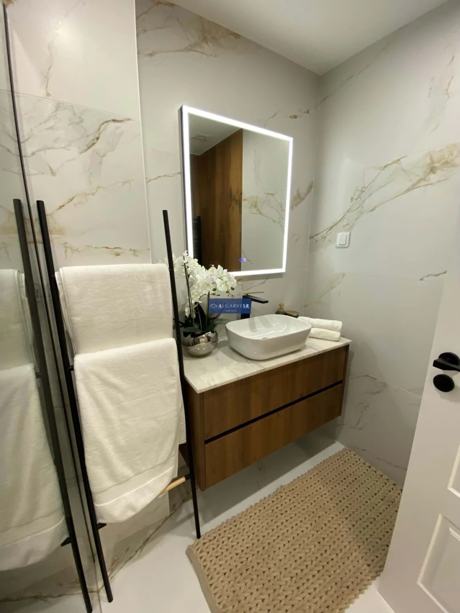 Apartamento T2 para Venda em Armação de Pera Foto 6
