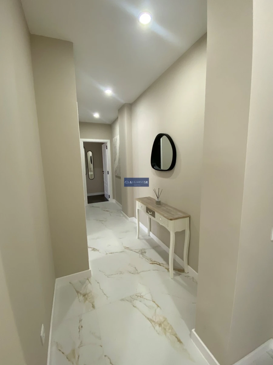 Apartamento T2 para Venda em Armação de Pera Foto 4