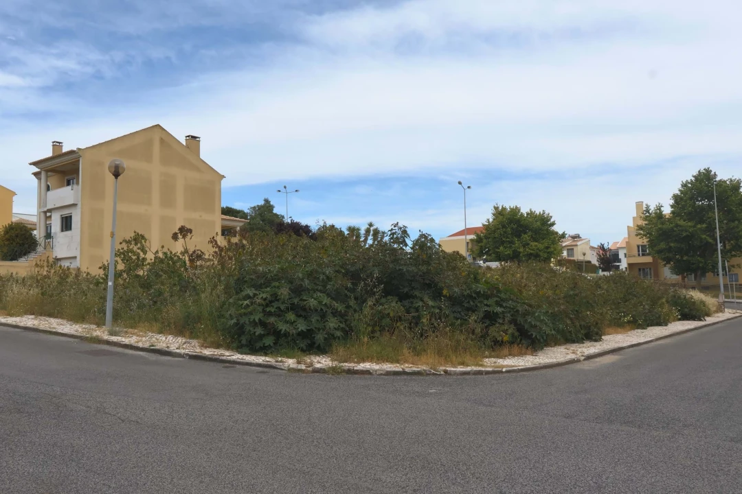 Terreno para Venda em Carcavelos e Parede Foto 14