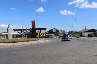 Terreno para Venda em Carcavelos e Parede