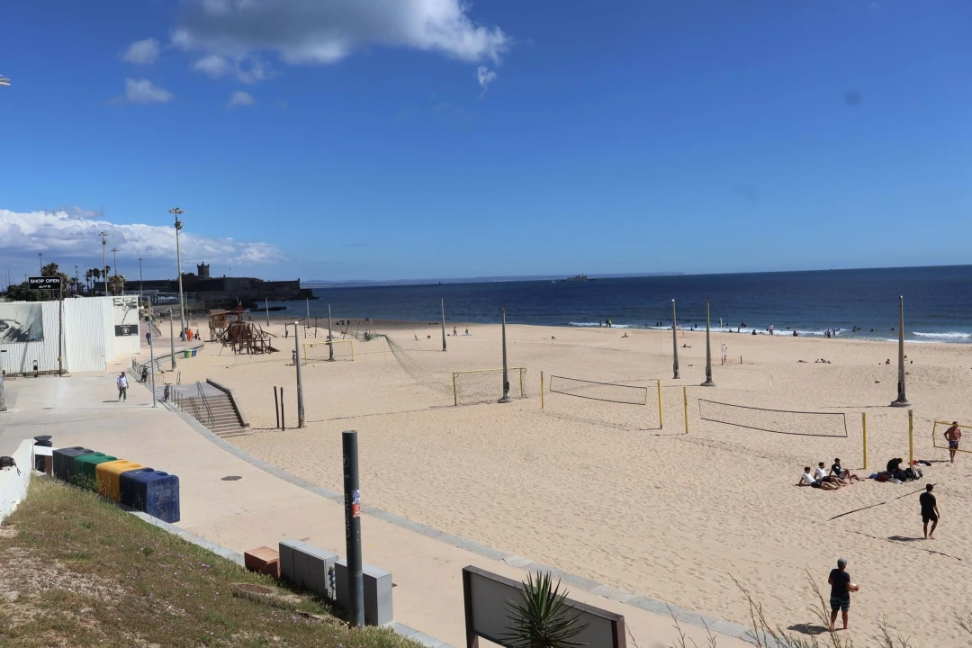 Terreno para Venda em Carcavelos e Parede Foto 47