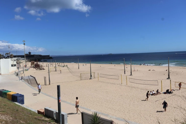 Terreno para Venda em Carcavelos e Parede Foto 50