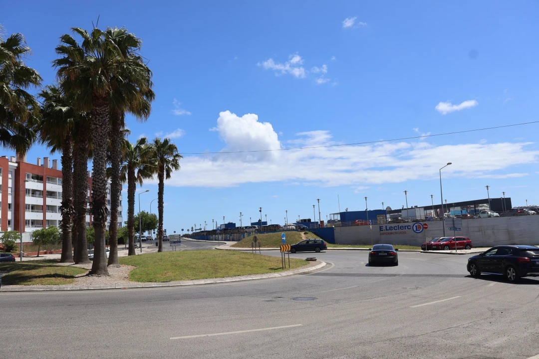 Terreno para Venda em Carcavelos e Parede Foto 39