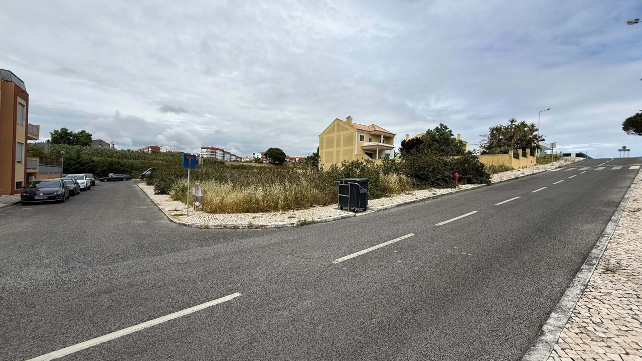 Terreno para Venda em Carcavelos e Parede Foto 43