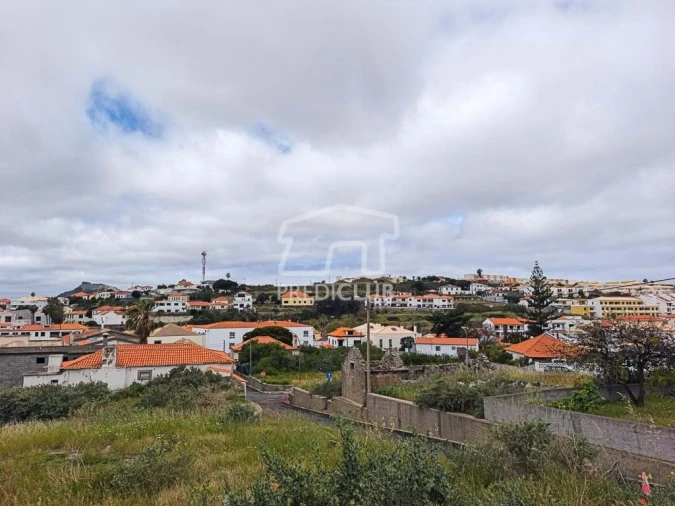 Moradia T4 para Venda em Porto Santo Foto 4