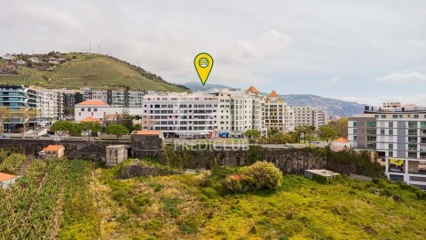 Apartamento T1 para Venda em São Martinho