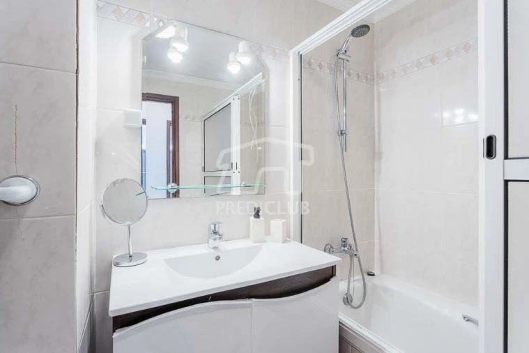 Apartamento T1 para Venda em São Martinho Foto 10