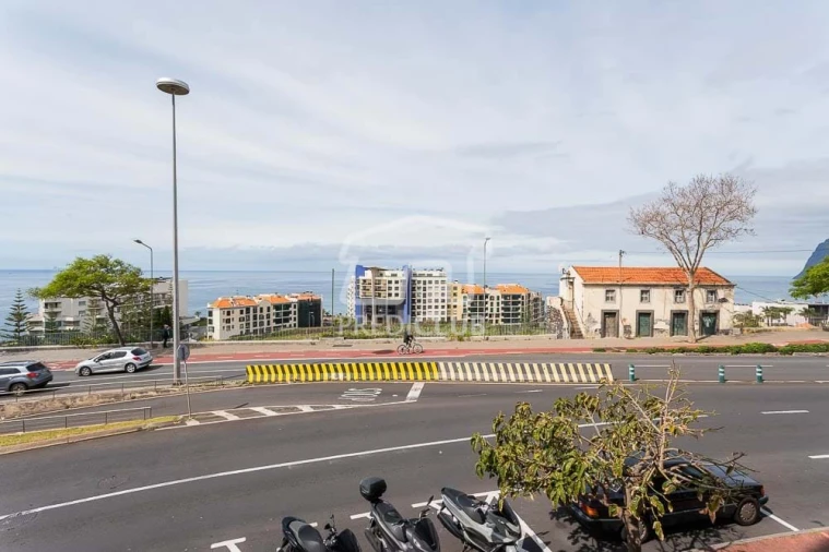 Apartamento T1 para Venda em São Martinho Foto 16