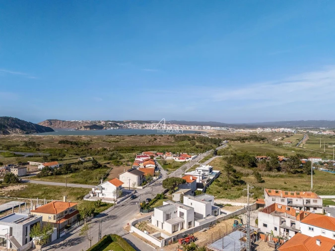 Moradia T3 para Venda em Tornada e Salir do Porto Foto 28