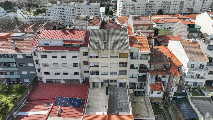 Apartamento T2 para Venda em Cedofeita, Santo Ildefonso, Sé, Miragaia, São Nicolau e Vitória Foto 28