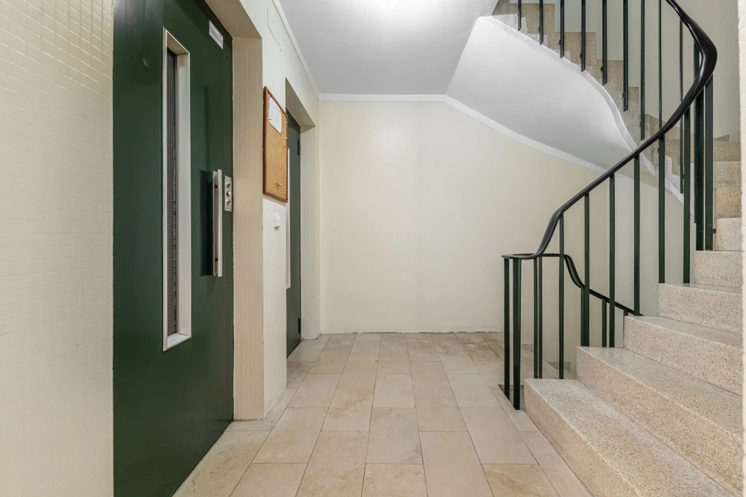 Apartamento T2 para Venda em Cedofeita, Santo Ildefonso, Sé, Miragaia, São Nicolau e Vitória Foto 16