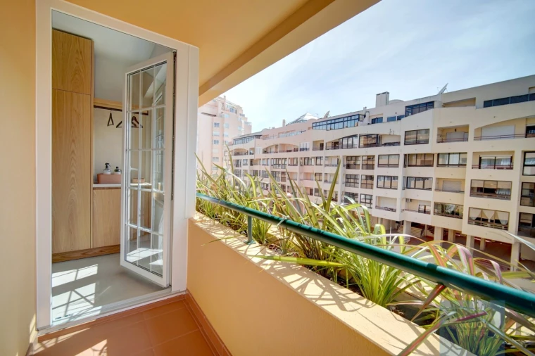 Apartamento T1 para Venda em Cascais e Estoril Foto 14