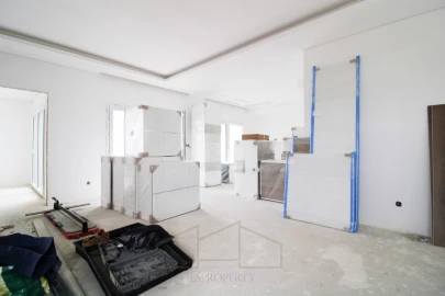 Moradia T4 para Venda em Fernao Ferro
