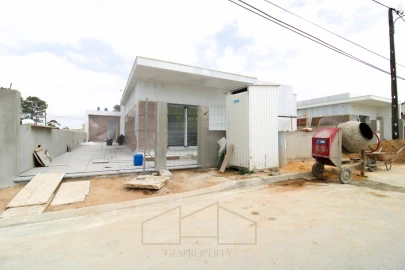 Moradia T4 para Venda em Fernao Ferro