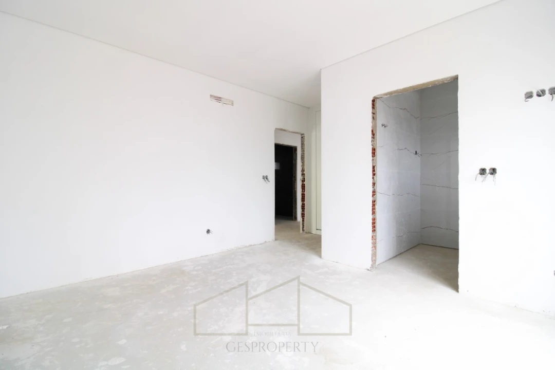 Moradia T4 para Venda em Fernao Ferro Foto 9
