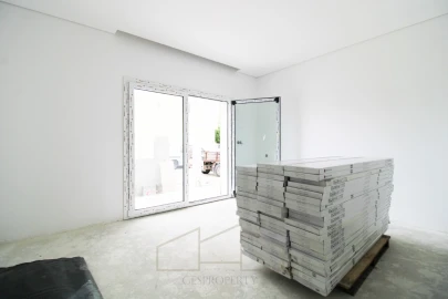 Moradia T4 para Venda em Fernao Ferro
