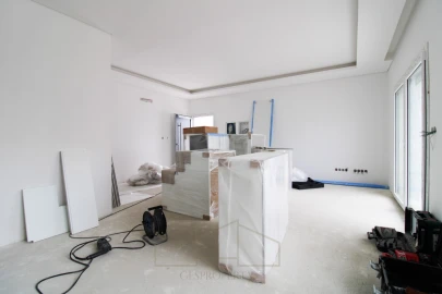 Moradia T4 para Venda em Fernao Ferro
