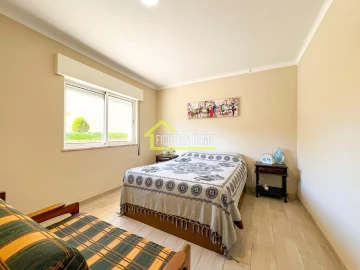 Moradia T3 para Venda em São Pedro