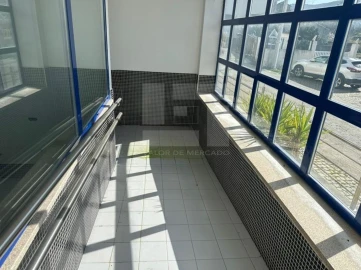 Negócio para Venda em Vila Nova de Foz Côa