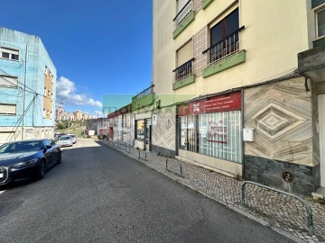 Loja para Arrendamento em Algueirão-Mem Martins