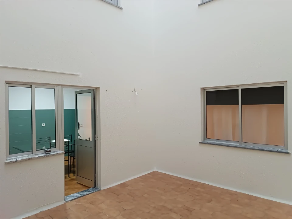 Apartamento T2 para Venda em Seia, São Romão e Lapa dos Dinheiros Foto 11