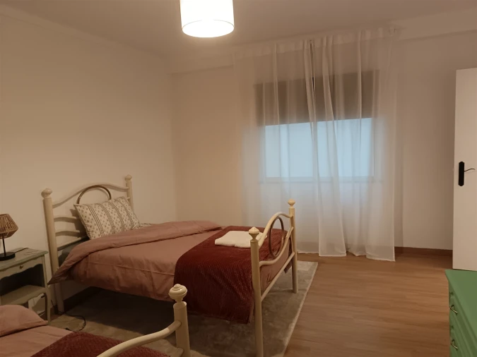 Apartamento T2 para Venda em Seia, São Romão e Lapa dos Dinheiros Foto 9