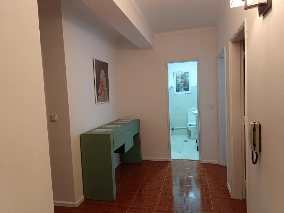 Apartamento T2 para Venda em Seia, São Romão e Lapa dos Dinheiros Foto 6