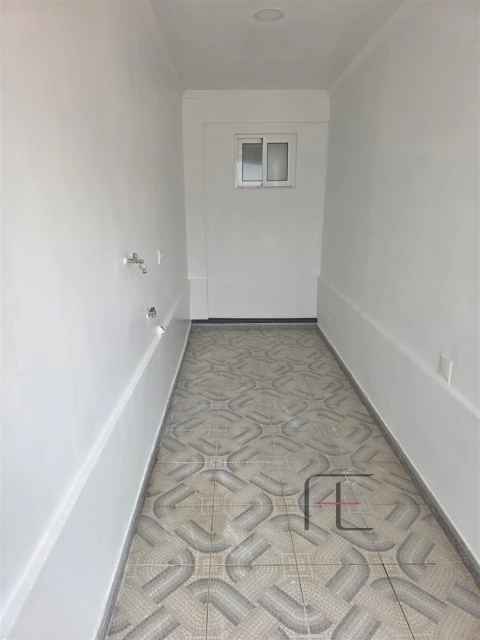 Moradia T2 para Venda em Funchal (São Pedro)