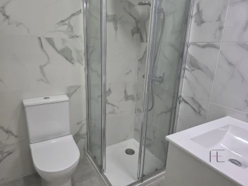 Moradia T2 para Venda em Funchal (São Pedro)