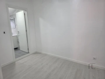 Moradia T2 para Venda em Funchal (São Pedro)