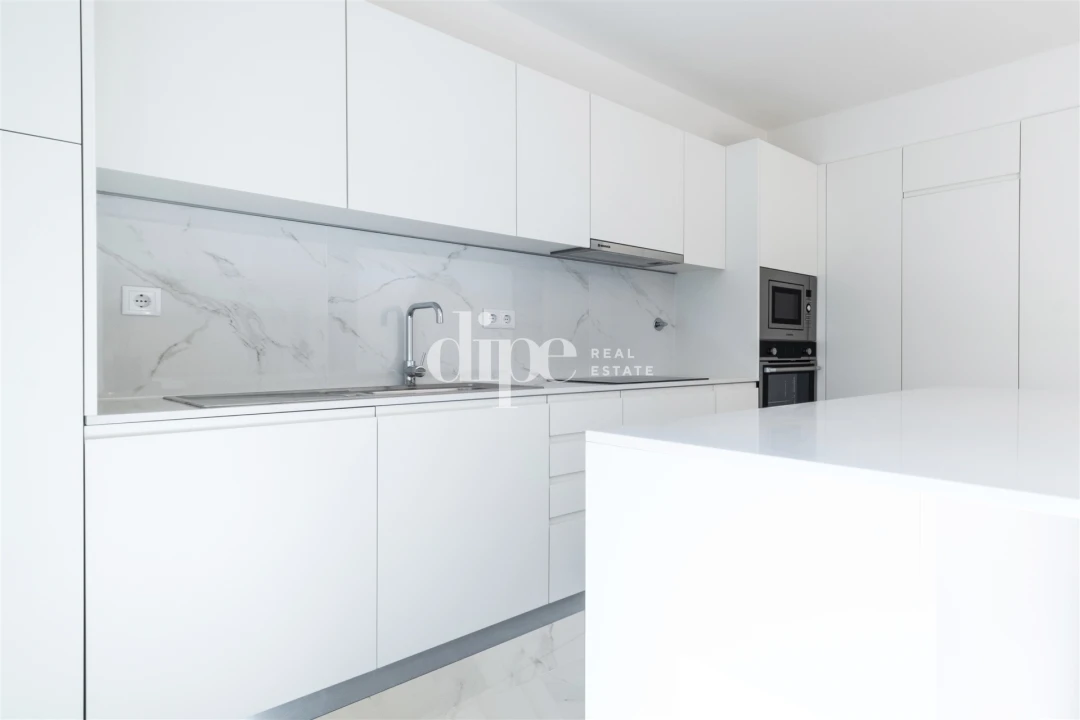 Apartamento T2 para Arrendamento em Candoso Santiago e Mascotelos Foto 5