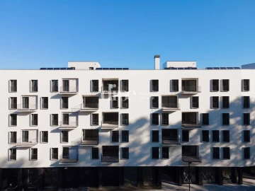 Apartamento T2 para Arrendamento em Candoso Santiago e Mascotelos