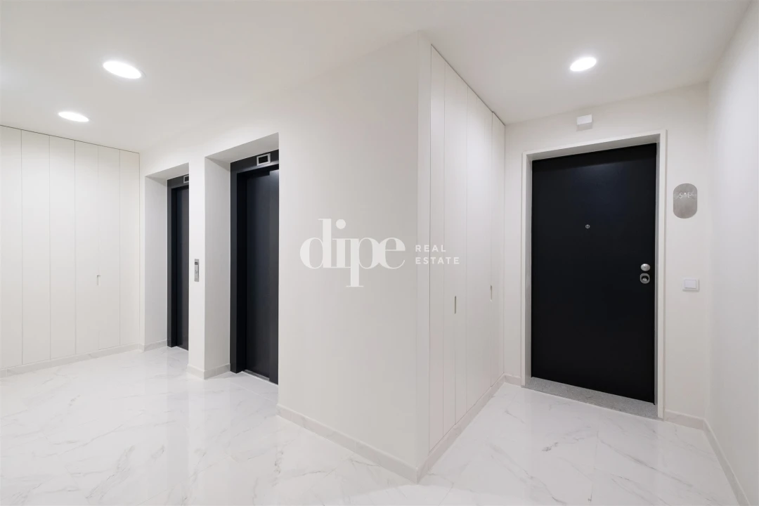 Apartamento T2 para Arrendamento em Candoso Santiago e Mascotelos Foto 11