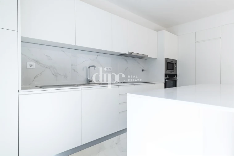 Apartamento T2 para Arrendamento em Candoso Santiago e Mascotelos Foto 5