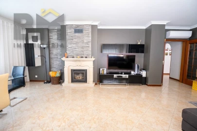 Apartamento T4 para Venda em Castelo Branco