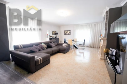 Apartamento T4 para Venda em Castelo Branco