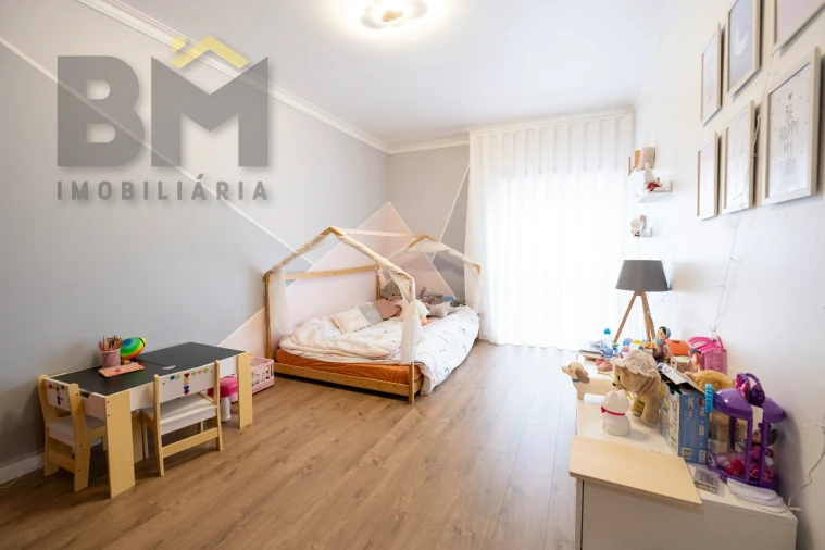 Apartamento T4 para Venda em Castelo Branco Foto 13