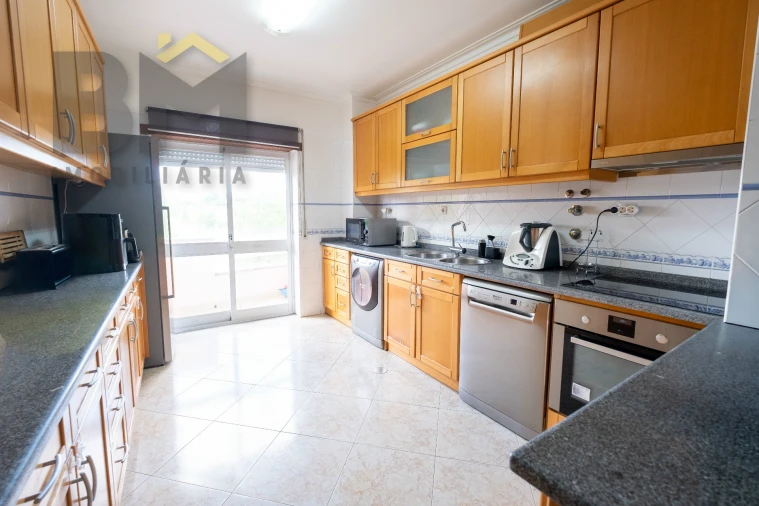 Apartamento T4 para Venda em Castelo Branco Foto 7