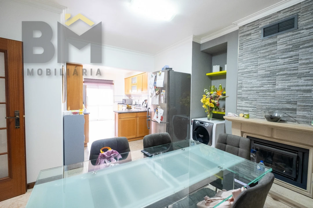 Apartamento T4 para Venda em Castelo Branco Foto 8