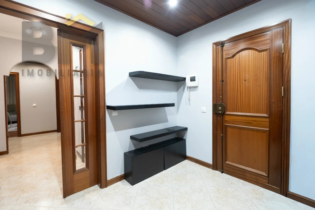 Apartamento T4 para Venda em Castelo Branco Foto 17